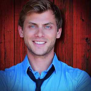 image of Charlie Berens