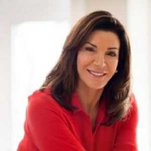 image of Hilary Farr