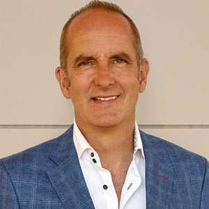image of Kevin McCloud