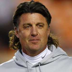 image of Mike Gundy