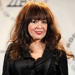 image of Ronnie Spector