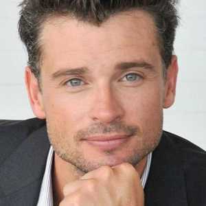 image of Tom Welling