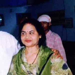 image of Veena Devgan