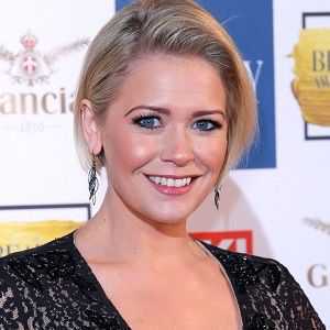 image of Suzanne Shaw