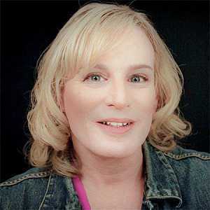 image of Zoey Tur